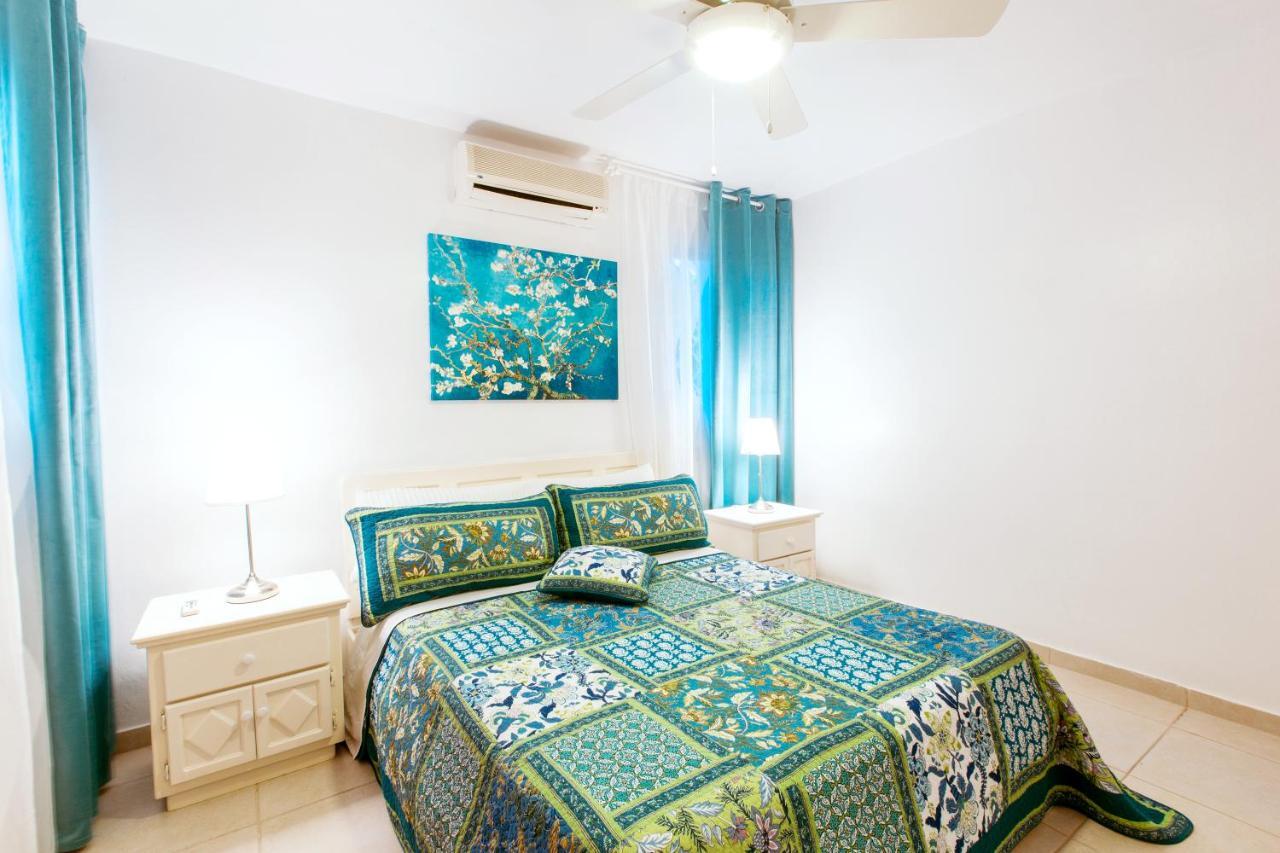 Tropicana Suites Beach Club And Pool Пунта-Кана Экстерьер фото