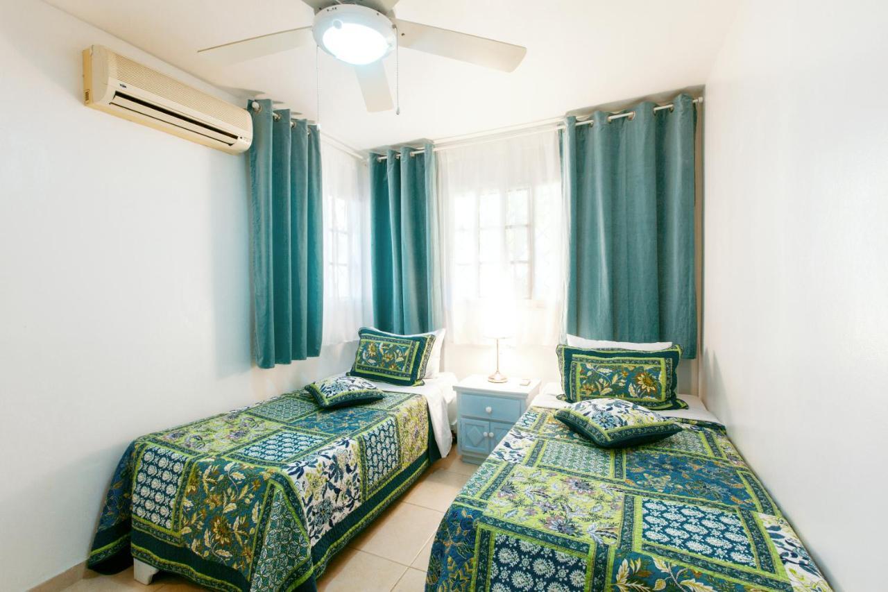 Tropicana Suites Beach Club And Pool Пунта-Кана Номер фото